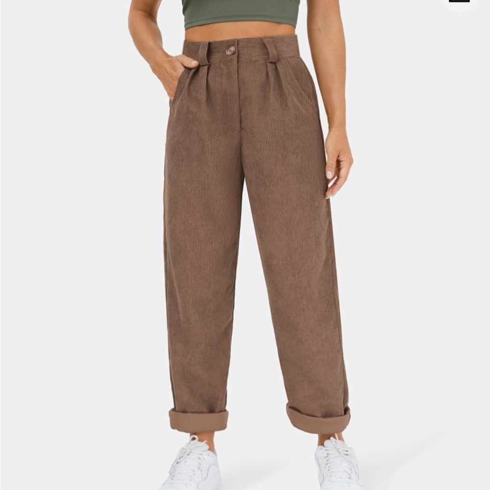 Halara brown corduroy pants- new with tags!